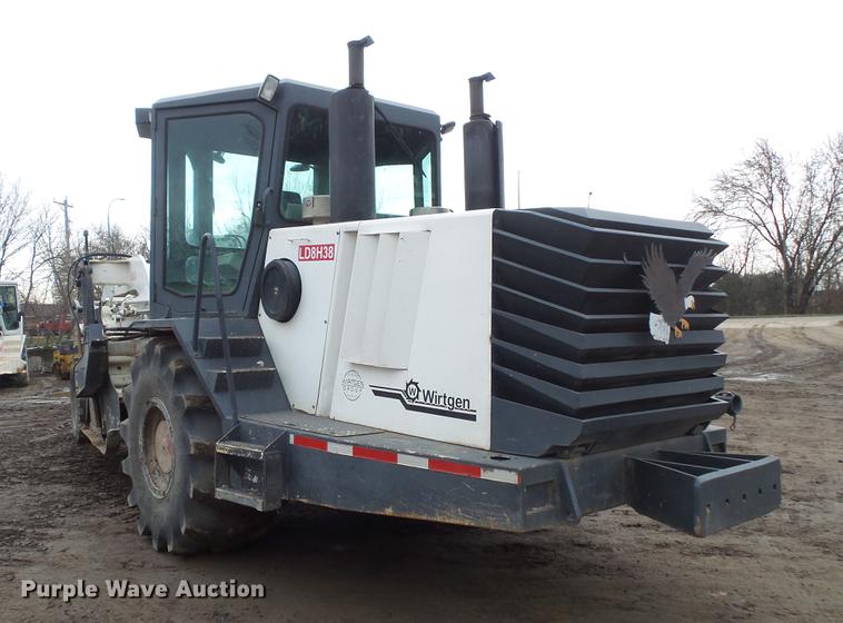 image for item DB8018 Wirtgen CD8H38 reclaimer