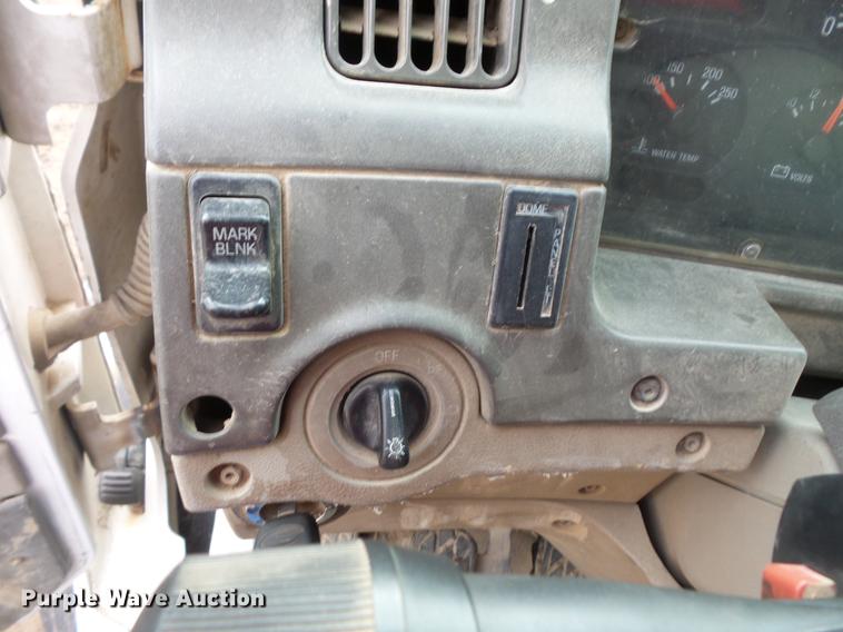 image for item DB8019 2002 Sterling L8500 dump truck