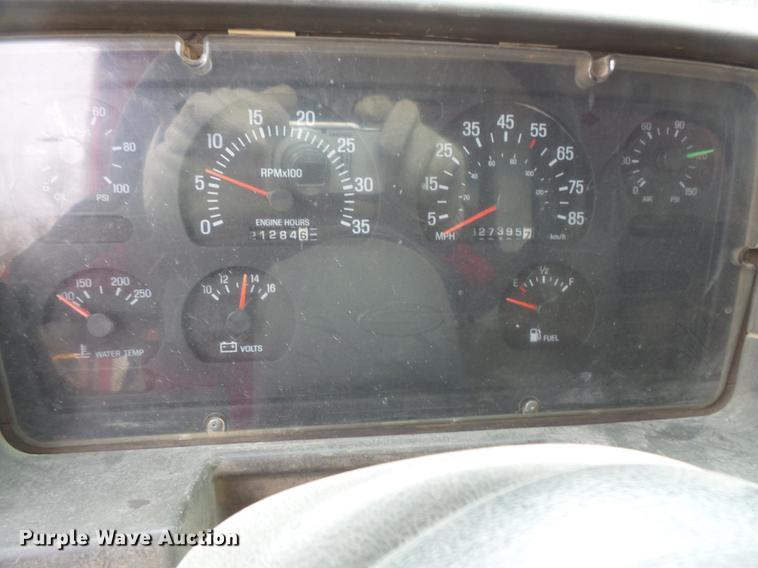 image for item DB8019 2002 Sterling L8500 dump truck