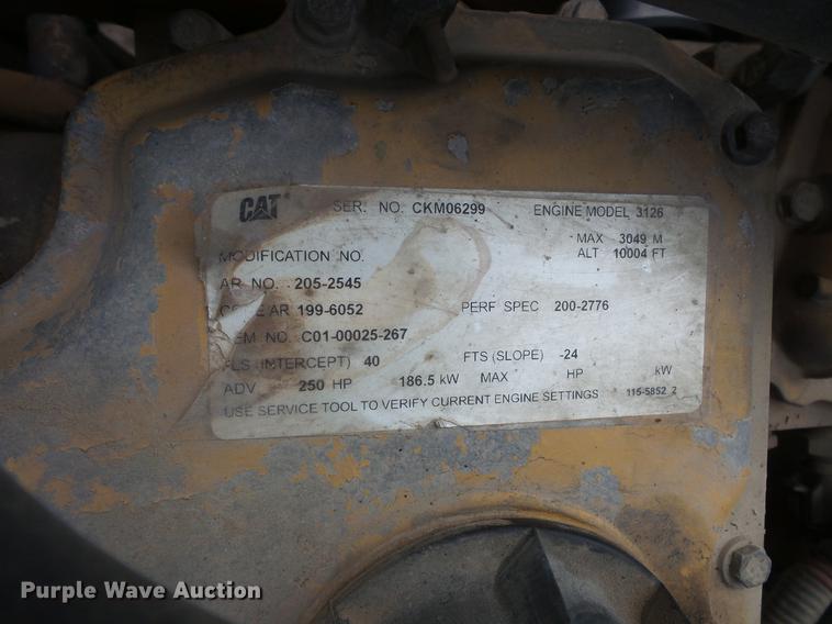 image for item DB8019 2002 Sterling L8500 dump truck