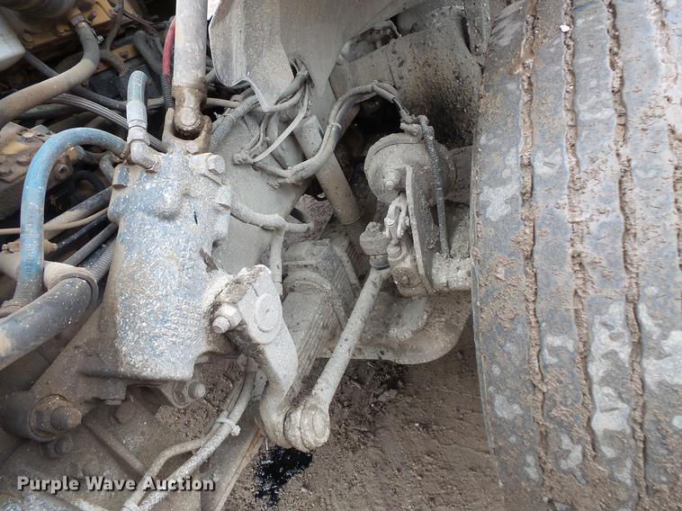 image for item DB8019 2002 Sterling L8500 dump truck