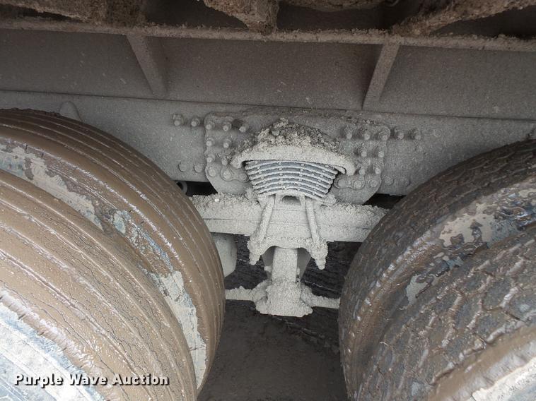 image for item DB8019 2002 Sterling L8500 dump truck