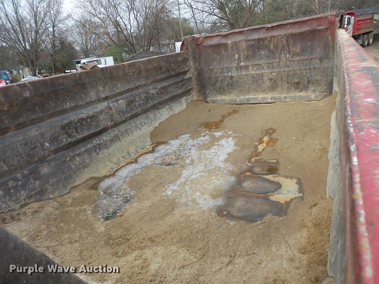 image for item DB8019 2002 Sterling L8500 dump truck