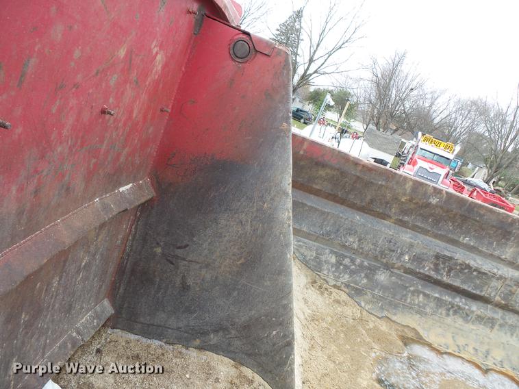 image for item DB8019 2002 Sterling L8500 dump truck