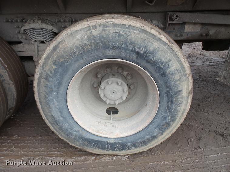 image for item DB8019 2002 Sterling L8500 dump truck