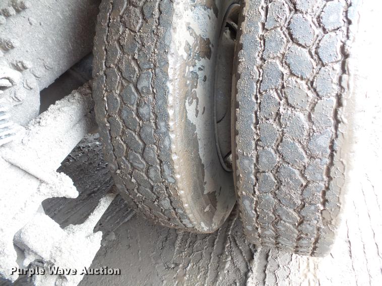 image for item DB8019 2002 Sterling L8500 dump truck