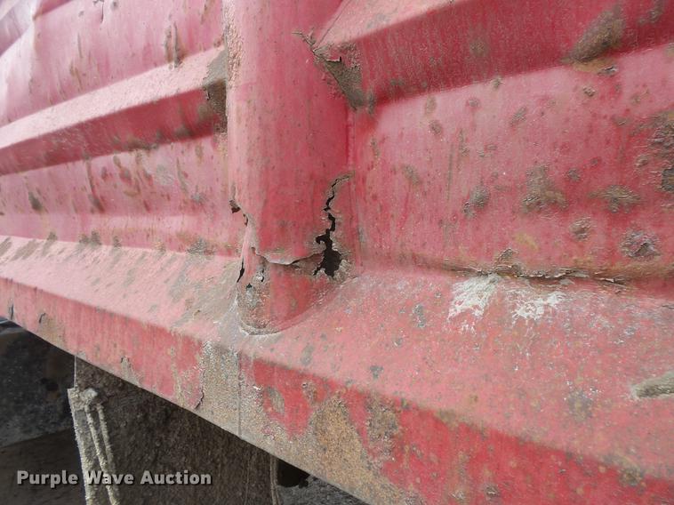 image for item DB8019 2002 Sterling L8500 dump truck