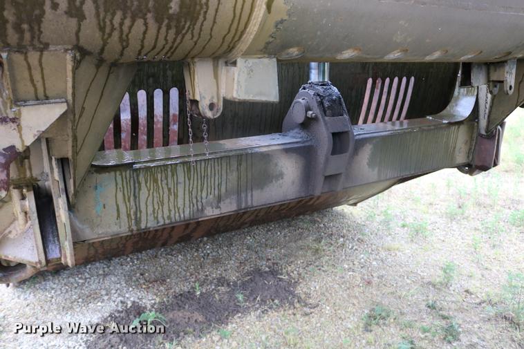 image for item DB9281 Clark 290M conventional scraper