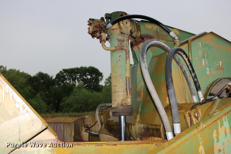 image for item DB9281 Clark 290M conventional scraper