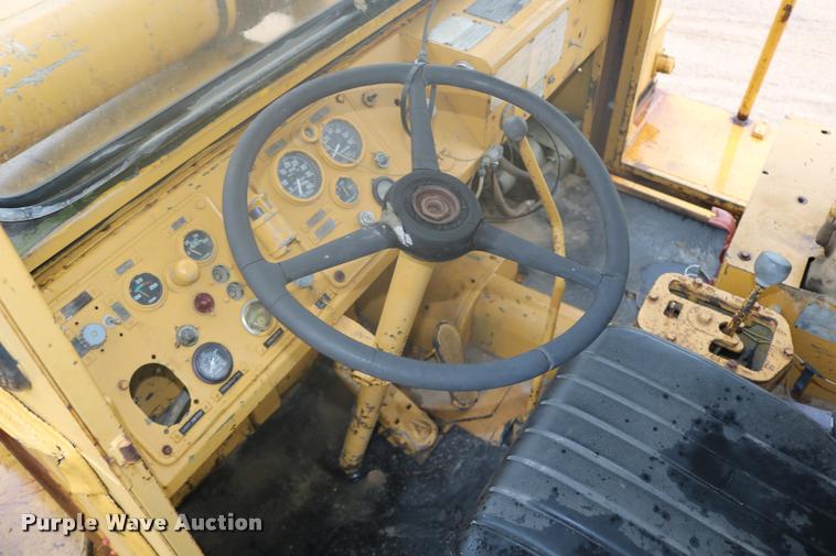 image for item DB9282 Clark 290M conventional scraper