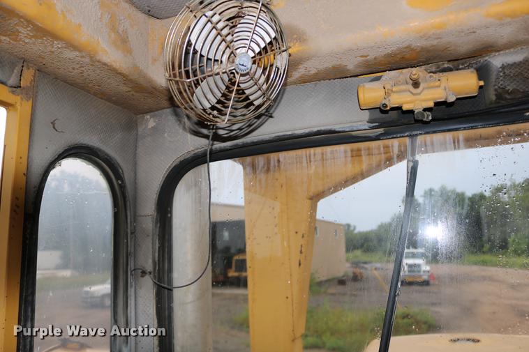 image for item DB9282 Clark 290M conventional scraper