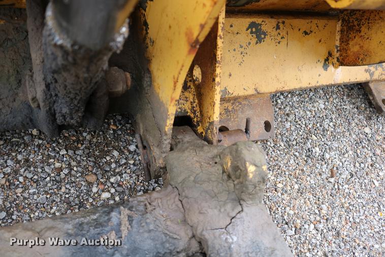 image for item DB9282 Clark 290M conventional scraper