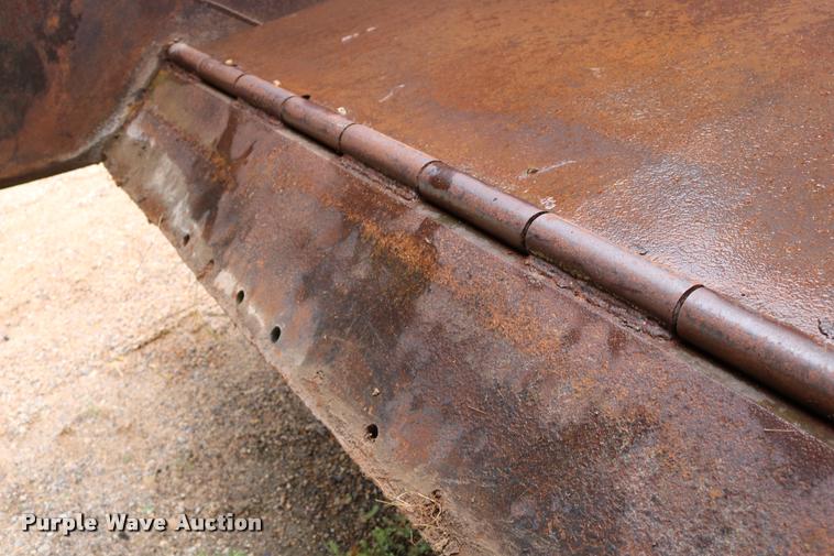 image for item DB9282 Clark 290M conventional scraper