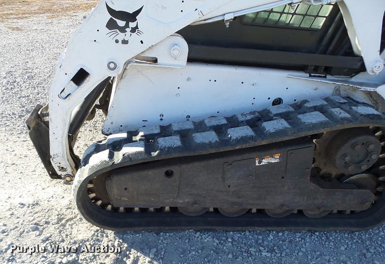 image for item DB9871 2007 Bobcat T190 skid steer