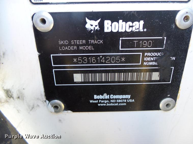 image for item DB9871 2007 Bobcat T190 skid steer