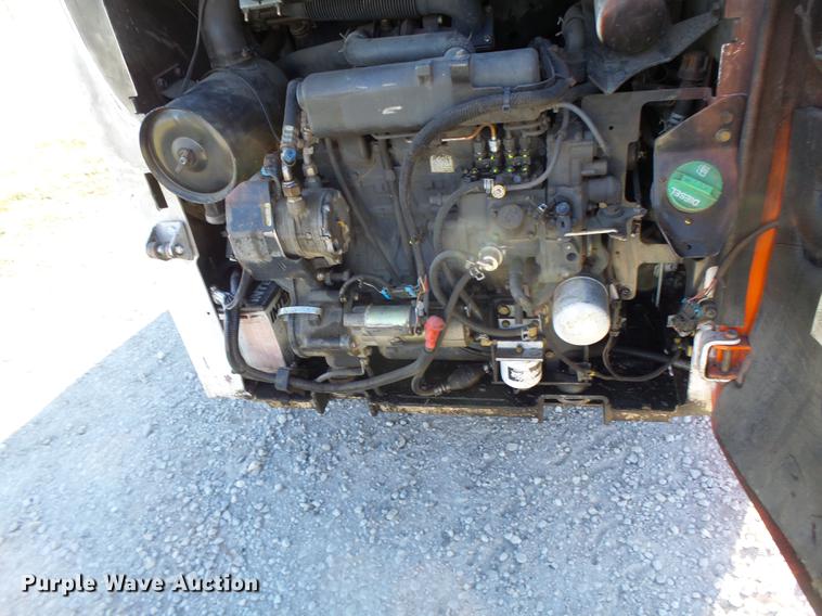 image for item DB9871 2007 Bobcat T190 skid steer