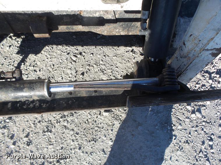 image for item DB9871 2007 Bobcat T190 skid steer