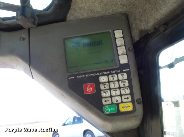 image for item DB9871 2007 Bobcat T190 skid steer
