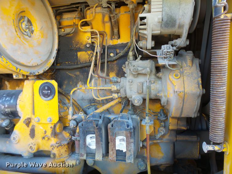 image for item DB9878 1981 John Deere 770A motor grader