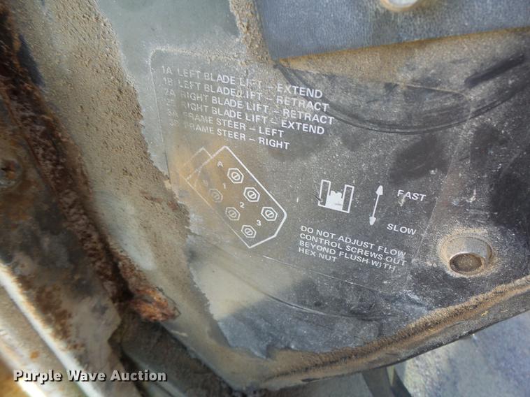 image for item DB9878 1981 John Deere 770A motor grader