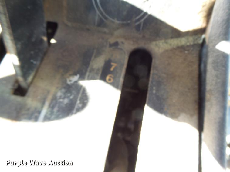 image for item DB9878 1981 John Deere 770A motor grader