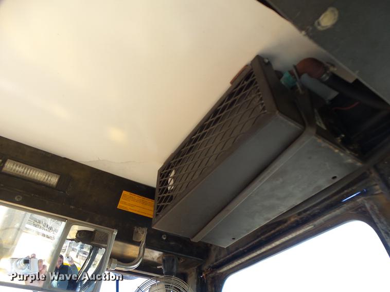 image for item DB9878 1981 John Deere 770A motor grader