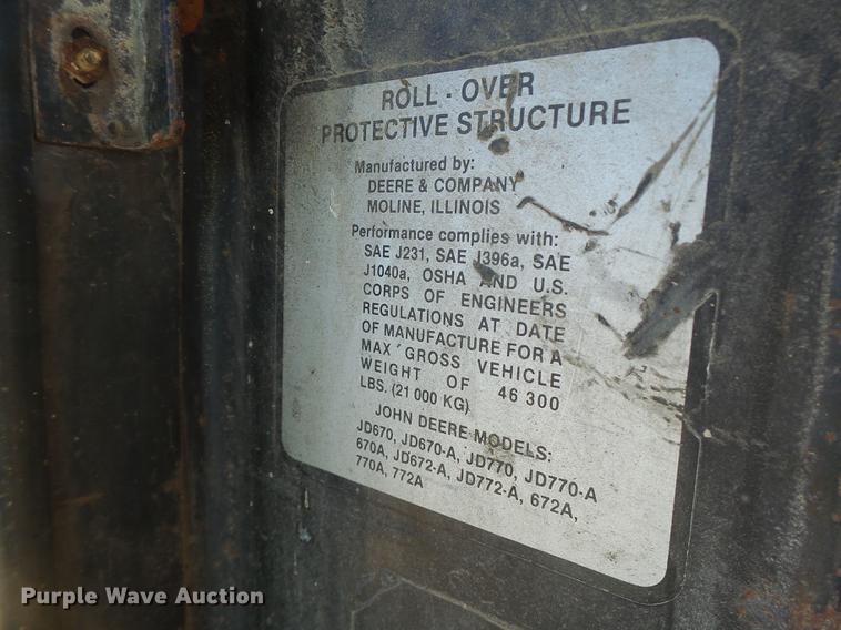 image for item DB9878 1981 John Deere 770A motor grader