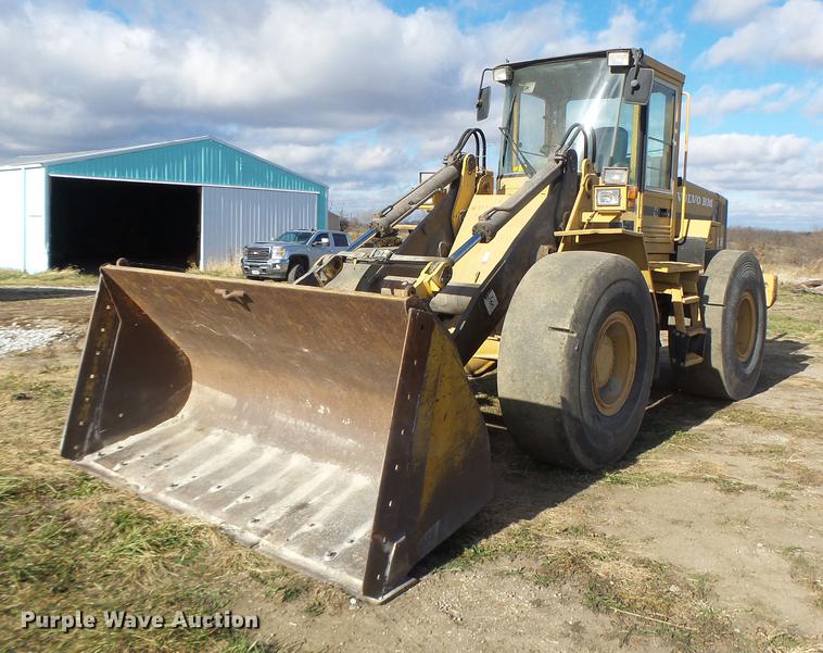 image for item DB9881 1994 Volvo L90 wheel loader
