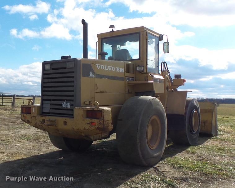 image for item DB9881 1994 Volvo L90 wheel loader