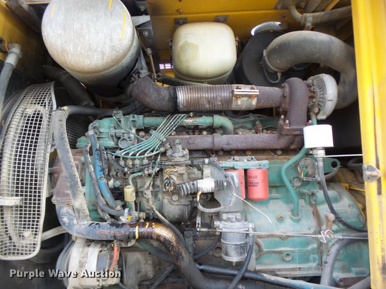 image for item DB9881 1994 Volvo L90 wheel loader