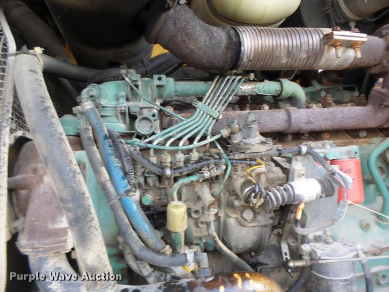 image for item DB9881 1994 Volvo L90 wheel loader