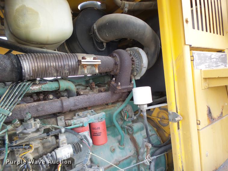 image for item DB9881 1994 Volvo L90 wheel loader