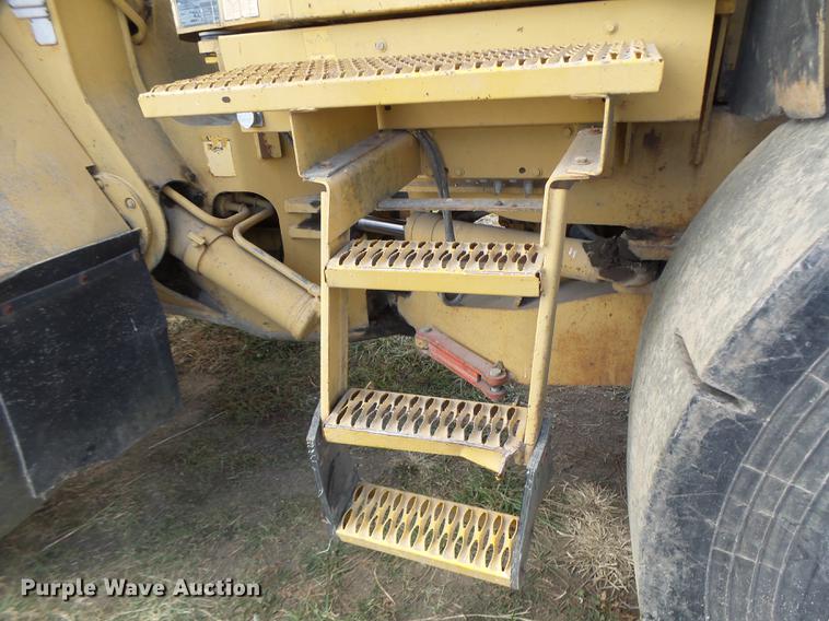 image for item DB9881 1994 Volvo L90 wheel loader