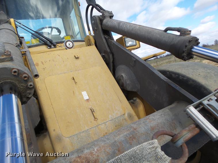 image for item DB9881 1994 Volvo L90 wheel loader