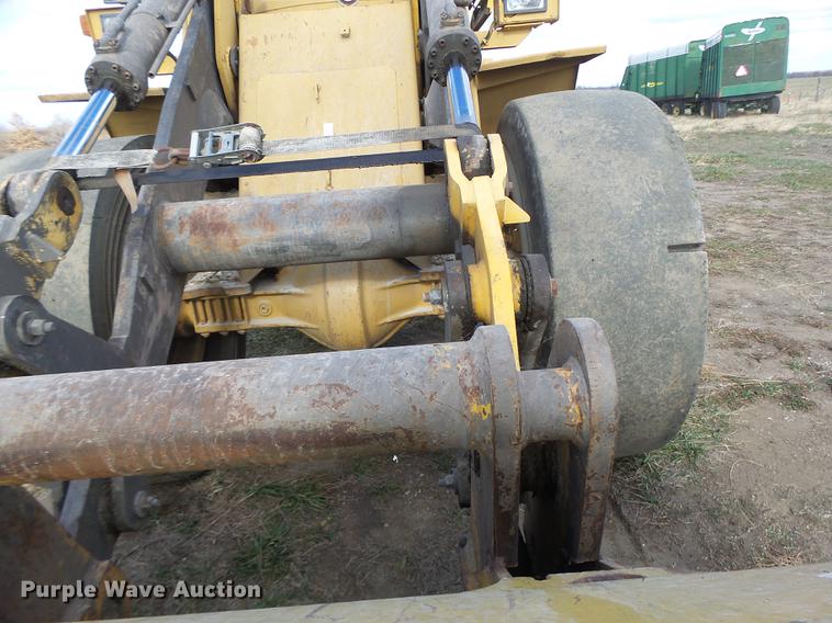 image for item DB9881 1994 Volvo L90 wheel loader