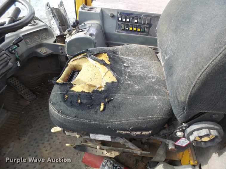 image for item DB9881 1994 Volvo L90 wheel loader