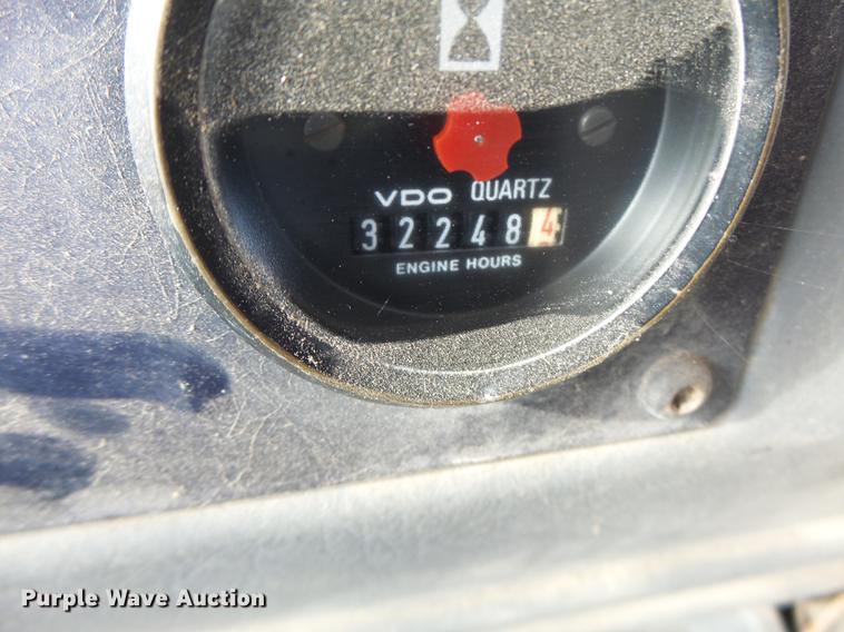 image for item DB9881 1994 Volvo L90 wheel loader