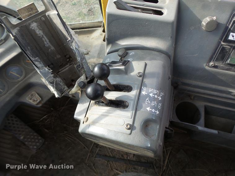 image for item DB9881 1994 Volvo L90 wheel loader