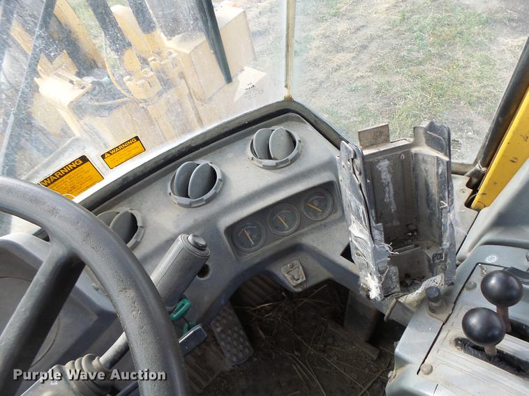 image for item DB9881 1994 Volvo L90 wheel loader