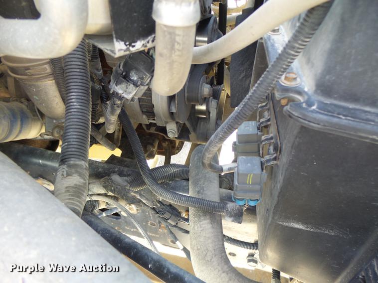 image for item DB9889 2007 GMC C7500 refuse truck