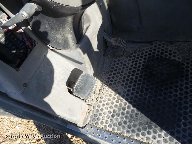 image for item DB9892 Terex 2306 telehandler