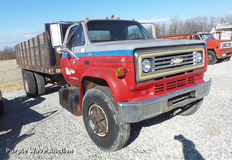 1987 Chevrolet C70 dump truck in Columbia , MO Item DB9900 sold