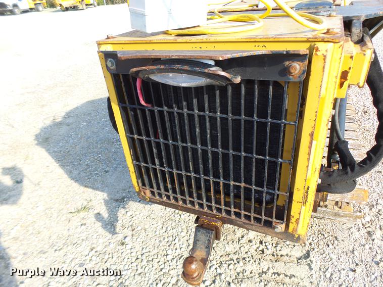 image for item DB9941 2009 Microtraxx SL436 compact utility loader