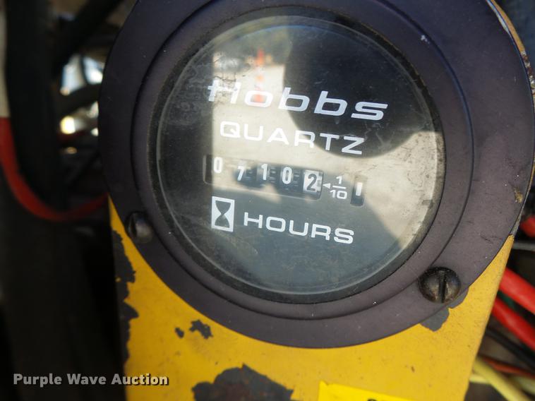 image for item DB9941 2009 Microtraxx SL436 compact utility loader