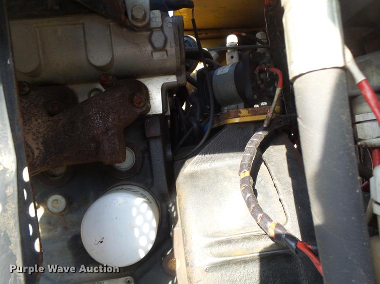 image for item DB9941 2009 Microtraxx SL436 compact utility loader