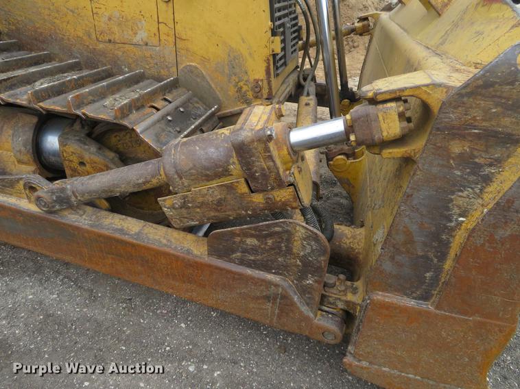 image for item DC0781 1987 Caterpillar D7H dozer