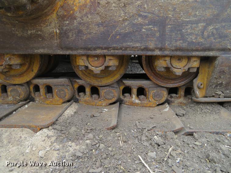 image for item DC0781 1987 Caterpillar D7H dozer