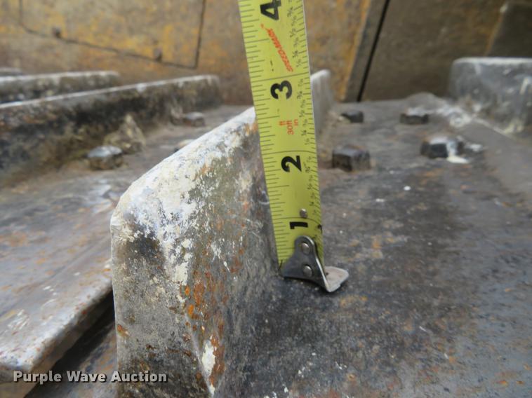 image for item DC0781 1987 Caterpillar D7H dozer