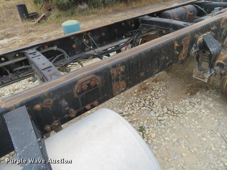 image for item DC0782 1995 Freightliner FLD112 semi truck