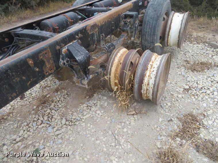 image for item DC0782 1995 Freightliner FLD112 semi truck